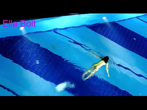 ❤️ Je ne peux pas m'arrêter de regarder, jeune blonde prise en train de nager nue dans la piscine de la station ELLA BOLT. ❤️ Porno de qualité at fr.pornoincest.ru